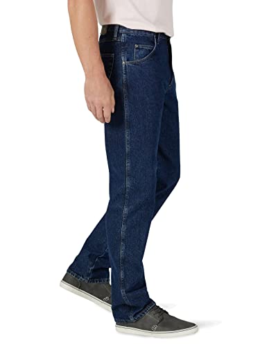 Wrangler mens Wrangler Authentics Men's Classic 5-Pocket Regular Fit Flex Jean Jeans