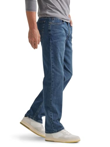 Wrangler mens Wrangler Authentics Men's Classic 5-Pocket Regular Fit Flex Jean Jeans