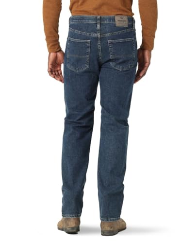 Wrangler mens Wrangler Authentics Men's Classic 5-Pocket Regular Fit Flex Jean Jeans