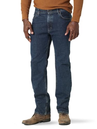 Wrangler mens Wrangler Authentics Men's Classic 5-Pocket Regular Fit Flex Jean Jeans