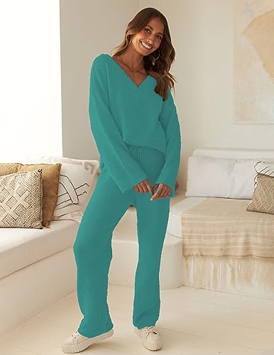 MEROKEETY Women's 2 Piece Outfits Fuzzy Fleece Pajama Set Long Sleeve Top Wide Leg Pants Loungewear