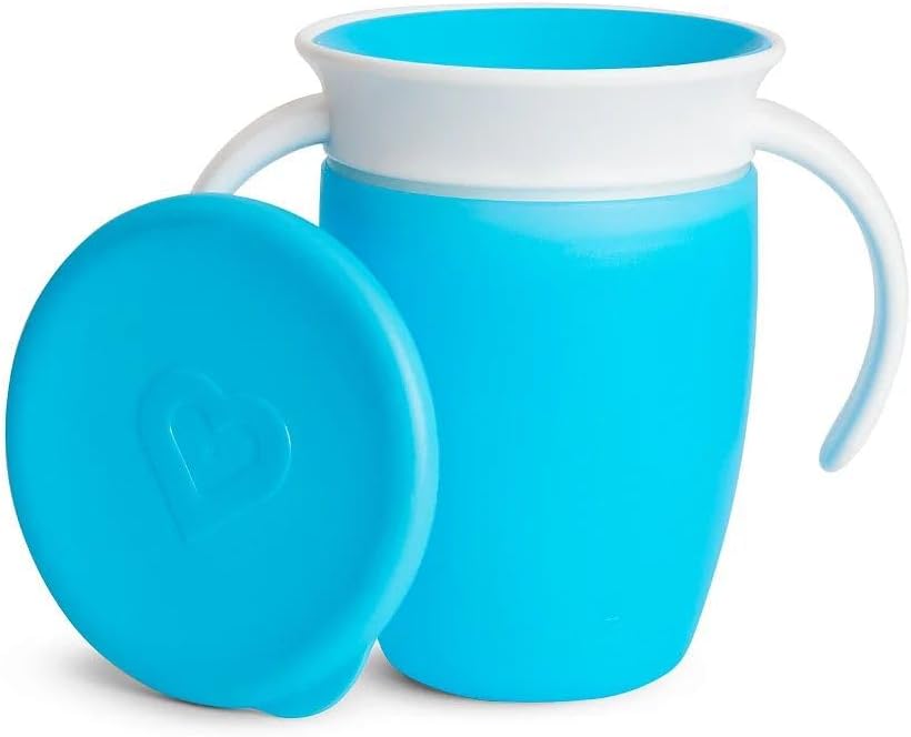 Munchkin 360° Trainer cup, Spill proof and leak proof cup with handle for infant/baby boys and girls, comes with lid, 7oz Capacity, 6 Months and above, Blue