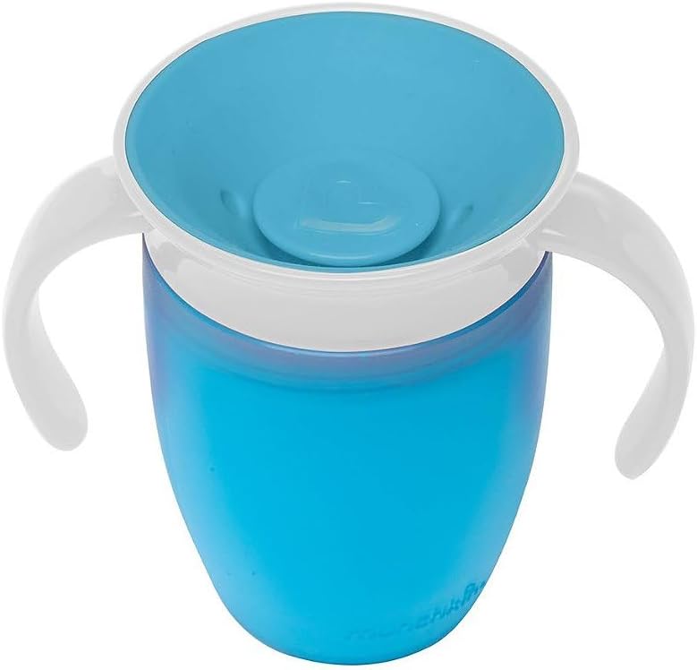 Munchkin 360° Trainer cup, Spill proof and leak proof cup with handle for infant/baby boys and girls, comes with lid, 7oz Capacity, 6 Months and above, Blue