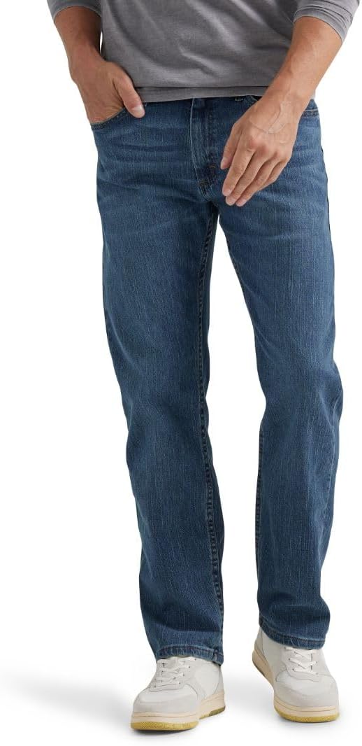 Wrangler mens Wrangler Authentics Men's Classic 5-Pocket Regular Fit Flex Jean Jeans