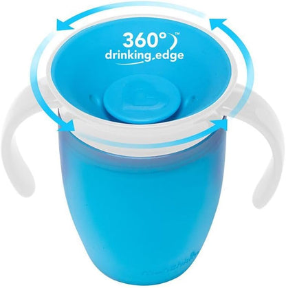 Munchkin 360° Trainer cup, Spill proof and leak proof cup with handle for infant/baby boys and girls, comes with lid, 7oz Capacity, 6 Months and above, Blue