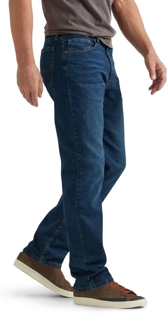 Wrangler mens Wrangler Authentics Men's Classic 5-Pocket Regular Fit Flex Jean Jeans