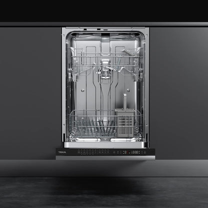 TEKA DFS 44750 45 cm Free standing Dishwasher ExpertCare Series with 10 place settings and 7 washing programs SS