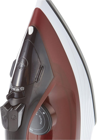 Black & Decker 1600w 300ml steam iron, ceramic coated soleplate with anti calc, drip, self clean and auto shutoff, removes stubborn creases quickly easily x1550-b5 2 years warranty