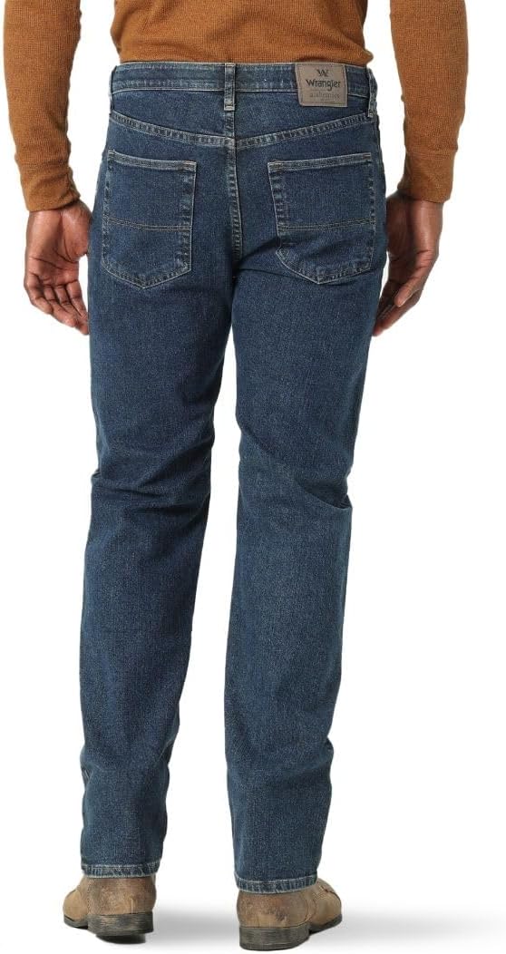 Wrangler mens Wrangler Authentics Men's Classic 5-Pocket Regular Fit Flex Jean Jeans