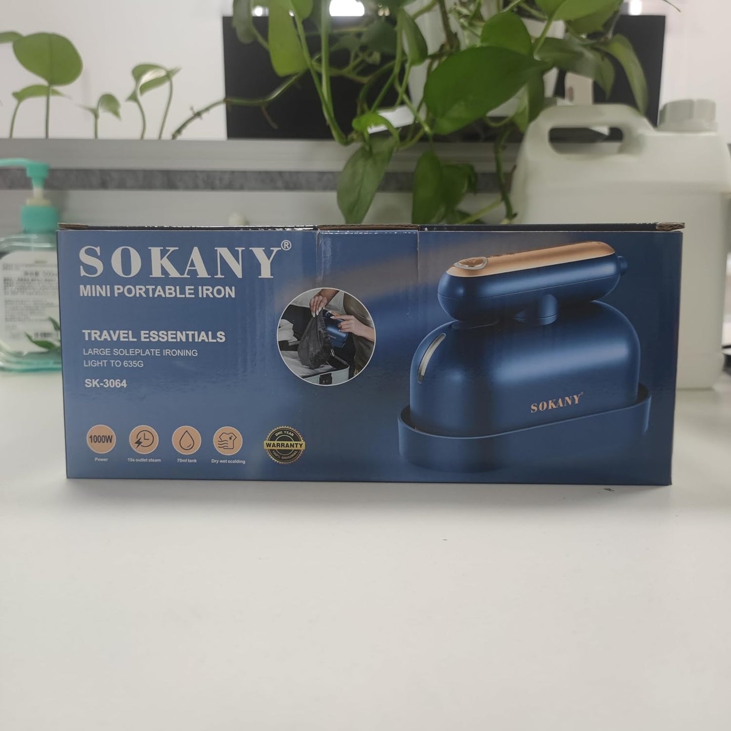 SOKANY SK-3071B 1200W Vertical Steam Travel Iron, 125ml Tank, Lightweight Mini Steam Iron, Perfect for Travel, Quilting & Sewing(SK-3071B)