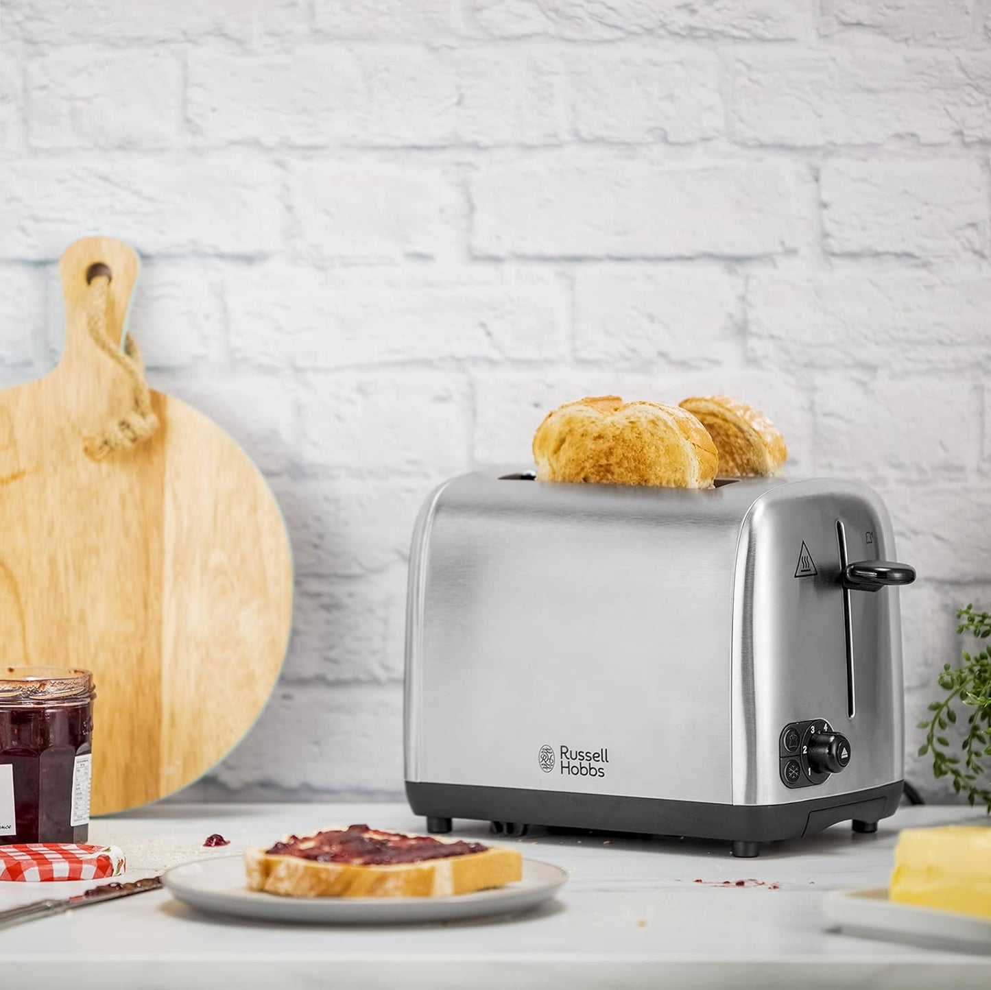 Russell Hobbs 2 Slice Toaster with Perfect Toast Technology for improved evenness (Wide slots, Lift & look feature, 6 Browning levels, Frozen & Cancel function, 850W, Brushed Stainless Steel) 24081