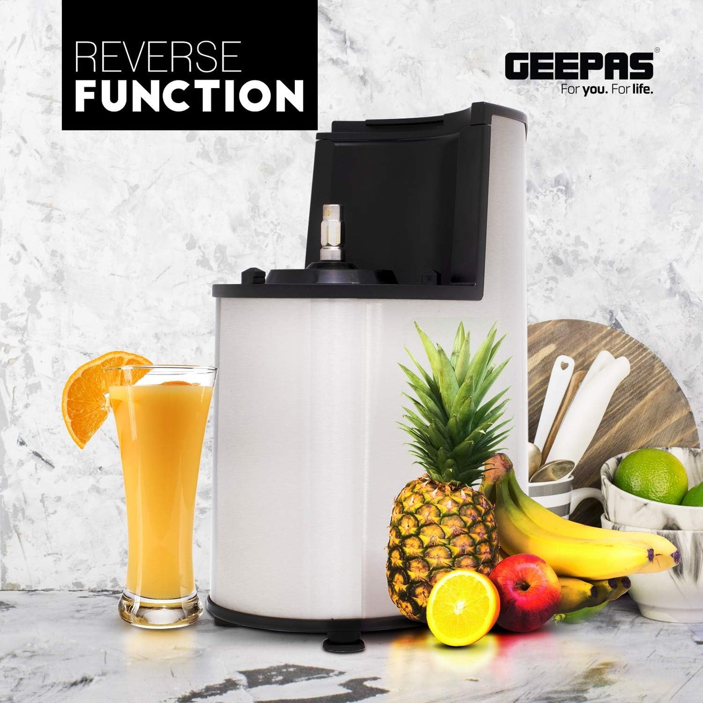 Geepas Gsj44019Uk 200W Masticating Slow Juicer Machine Cold Press Juicer, 80 mm Big Wide Mouth, Creates Fresh Healthy, High Nutrient Vegetable & Fruit Juice Quiet Motor Reverse Function, White