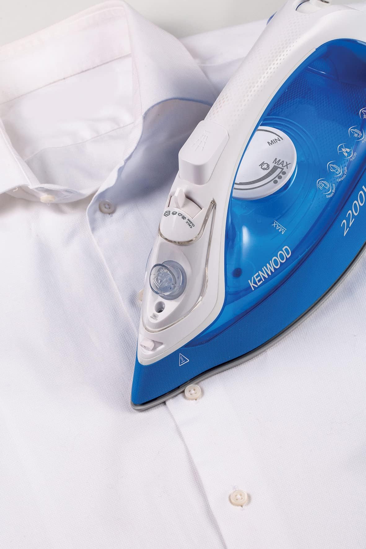 Kenwood Steam Iron 2100W With Ceramic Soleplate, Anti-Drip, Self Clean, Continuous Steam, Burst, Spray Function Stp50.000Wo White/Orange