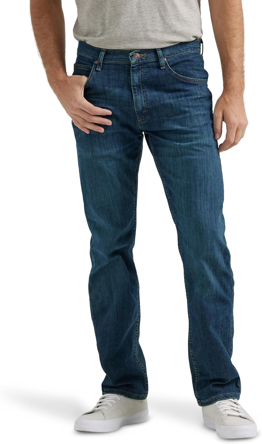 Wrangler mens Wrangler Authentics Men's Classic 5-Pocket Regular Fit Flex Jean Jeans