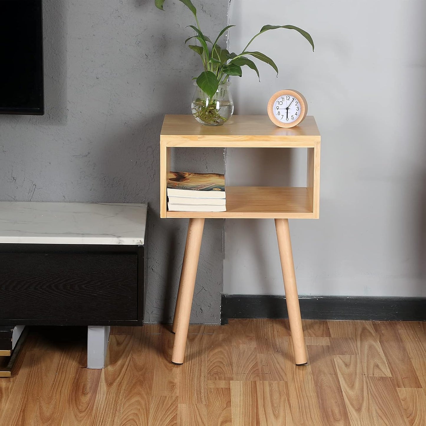 exilot Solid Wood Nightstand Mid-Century Modern Bedside Table Minimalist and Practical End Side Table, Natural Wood Color.