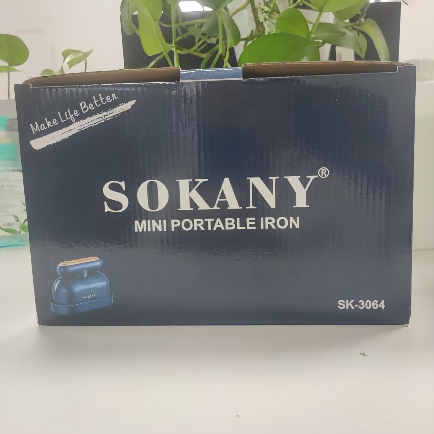 SOKANY SK-3071B 1200W Vertical Steam Travel Iron, 125ml Tank, Lightweight Mini Steam Iron, Perfect for Travel, Quilting & Sewing(SK-3071B)