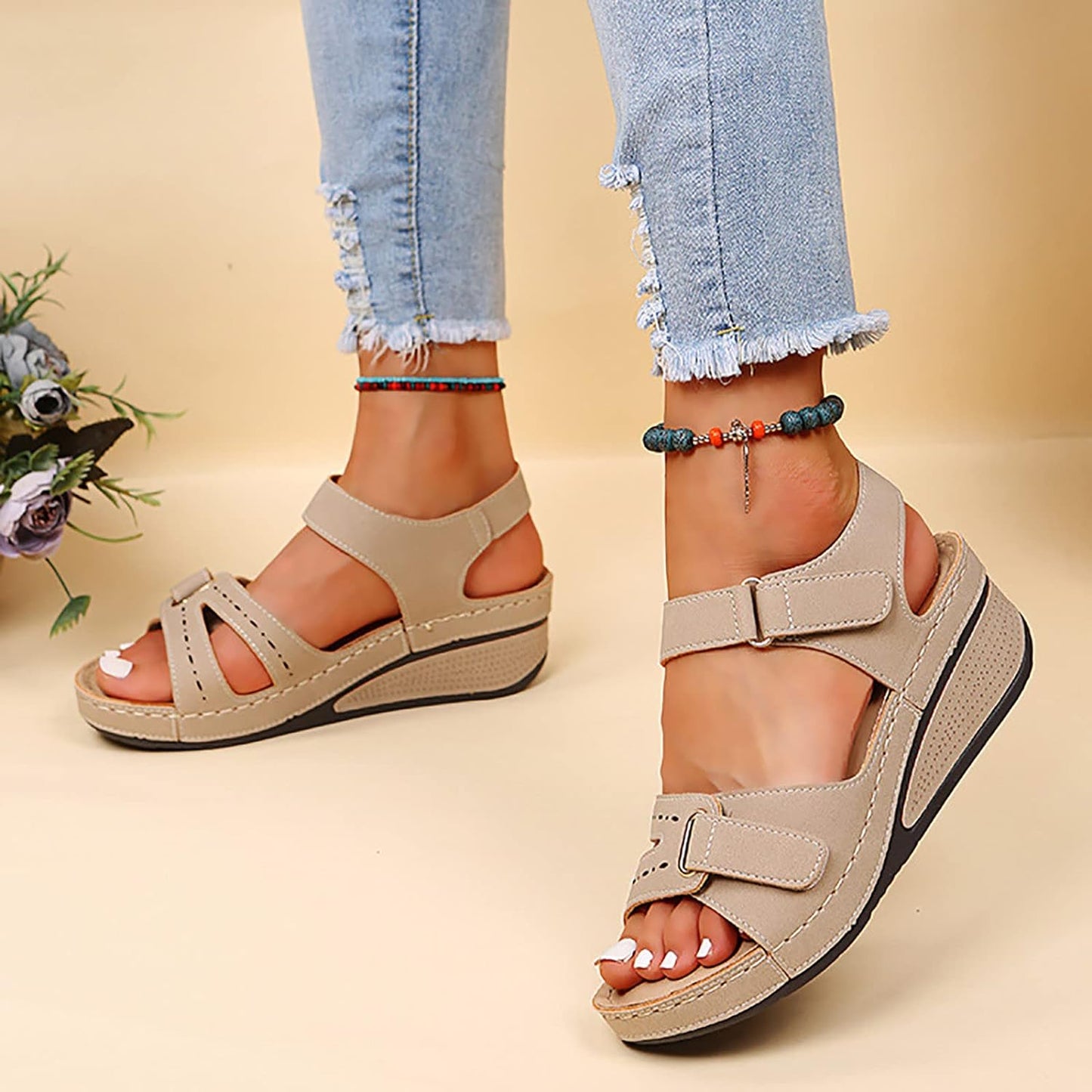 الصنادل الصيفية النساء عارضة Womens Casual Sandals Hook Loop Fastener Strap Wedge Comfortable Wedges Causal Fashion Beach Summer Sandals Shoes Comfort Wedding Wide Width Platform Sandals