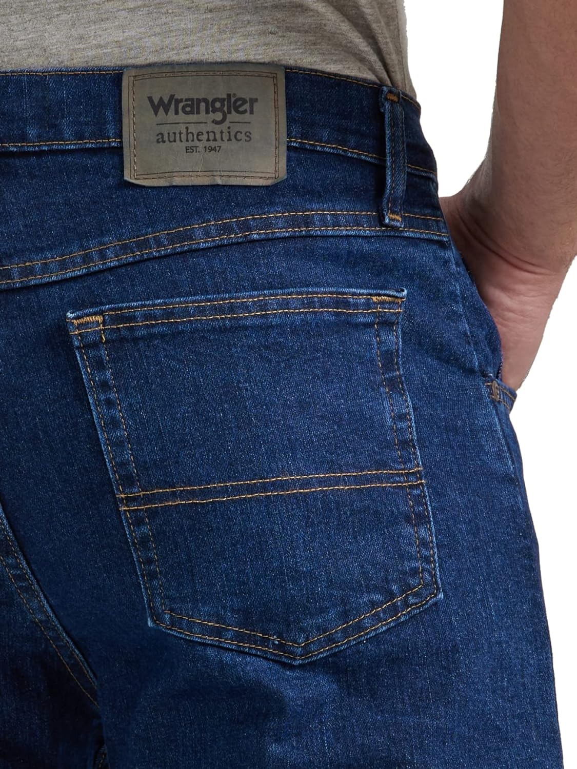 Wrangler mens Wrangler Authentics Men's Classic 5-Pocket Regular Fit Flex Jean Jeans