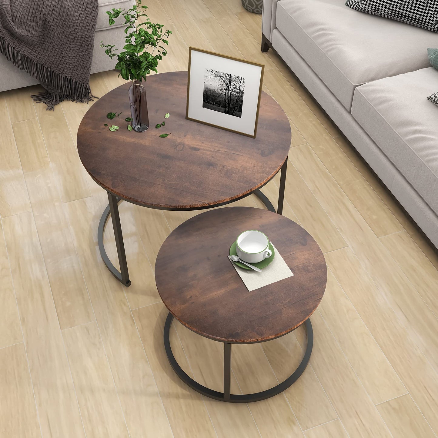 HOJINLINERO Nesting Coffee Table Round Set of 2 End Tables for Living Room,Industrial Stacking Side Tables,Wood Look Accent Furniture with Metal Frame End Table for Bedroom Decorations,Black+Brown