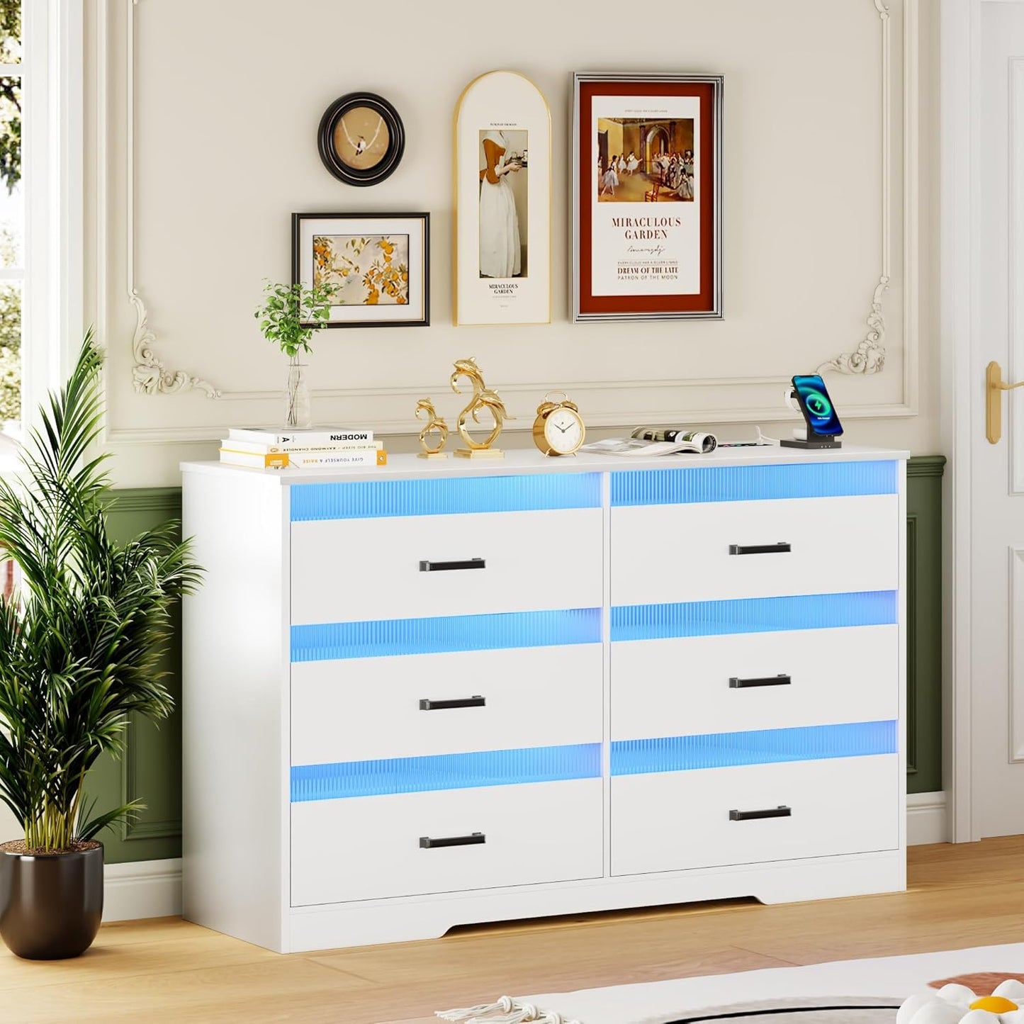 Dystler 6 Drawer Large Chest of Drawers, Modern Dresser for Bedroom with Charging Station, Wood Bedroom Dresser for Closet/Living Room/Hallway, White