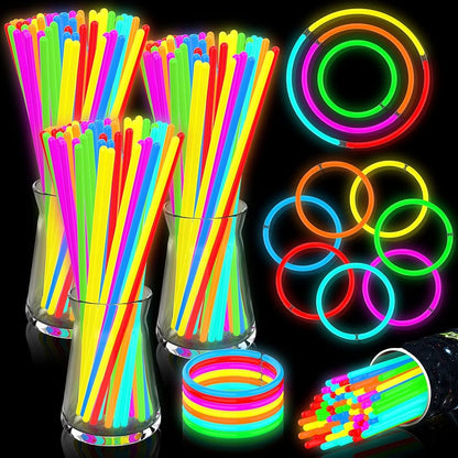 Mumoo Bear 200PCS Glow Sticks, Glowsticks Party Packs, Party Bag Fillers with Bracelet Connectors, Premium Glow Neon Necklaces for Kids Dark Party Supplies,Wedding,Festival