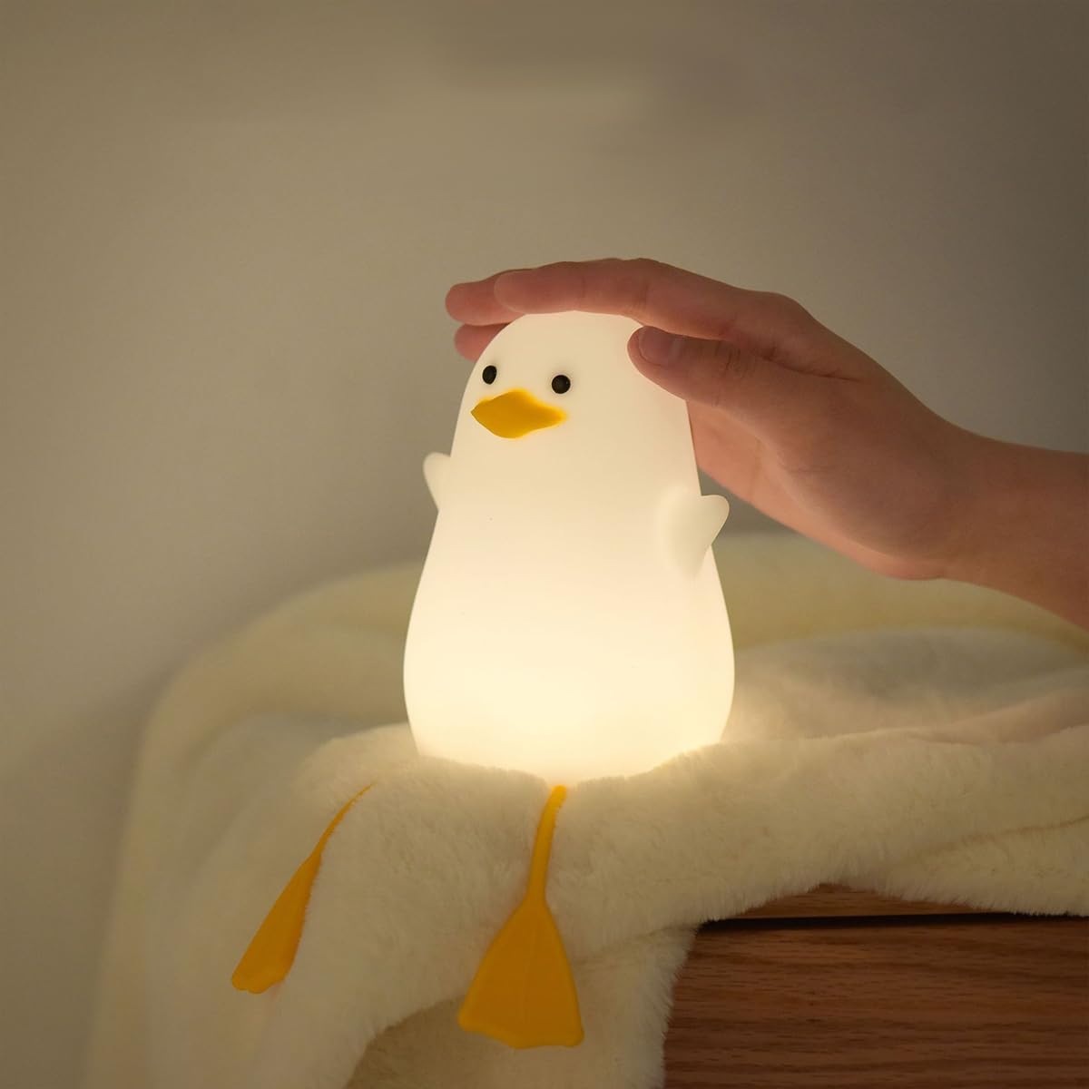 ECVV Cute Seagull Night Light for Kids,Soft Silicone Rechargeable Night Lamp for Kids Room | Touch Control Dimming,Cute Portable Night Light | Gifts for Boys Girls