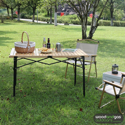 Natural Wood Roll Up Folding Table – Durable and Portable for Picnic, Camping, Beach, Outdoor – BBQ, Pizza Oven Stand – Multifunctional Foldable Table with Carry Bag – Size 120x70x70 cm - W:10 Kg